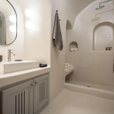 Βίλα Inspire Santorini Luxury Φηρά