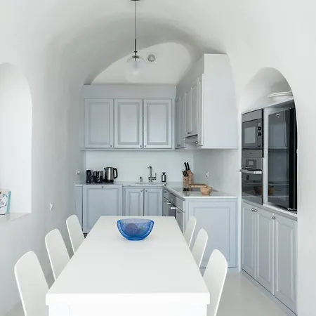 Villa Inspire Santorini Luxury *