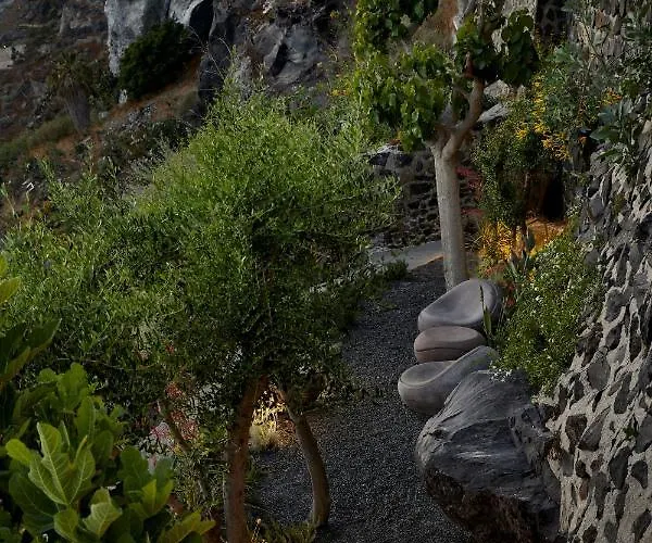 Inspire Santorini Luxury Fira (Santorini)