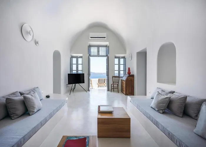 Inspire Santorini Luxury Fira (Santorini)