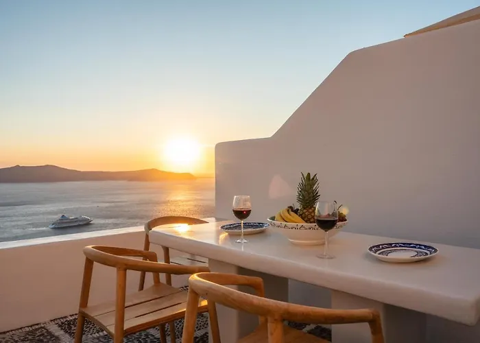 Inspire Santorini Luxury Fira (Santorini)